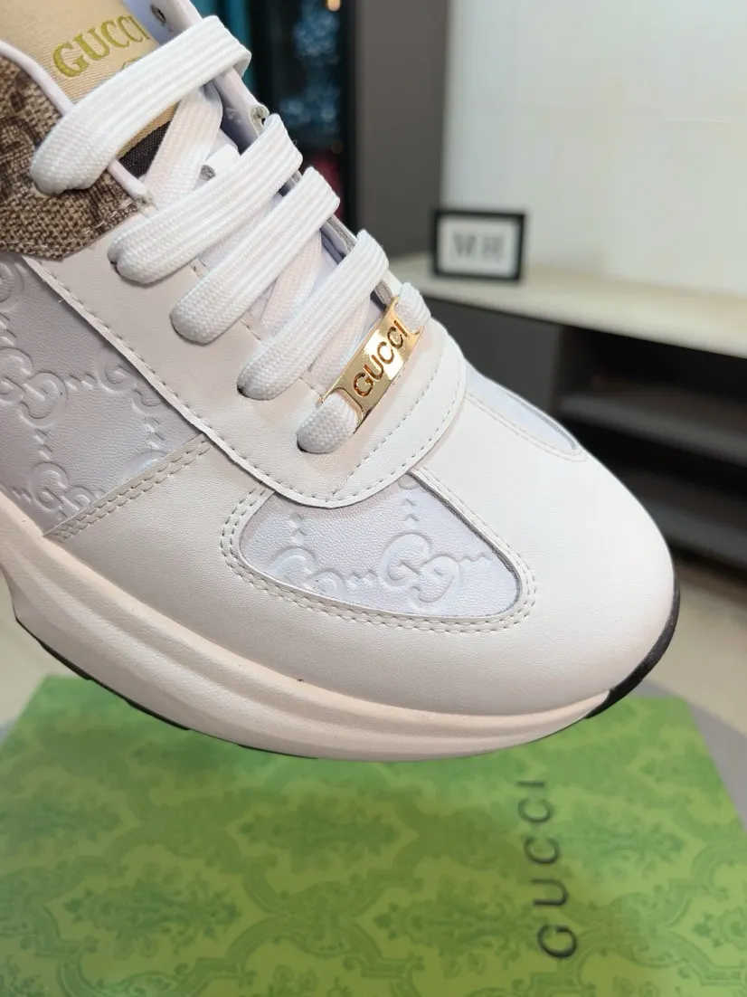 Men's shoes 💰438🌹🌹[GUCCI] Gucci's new lace-up casual men's shoes are on the market first, and the materials and workmanship are superior to all versions on the market. The highest quality shipped first-layer cowhide with imported original perforated materials➕Genuine leather lining, privately molded soft outsole, high foot comfort, imported special materials highlight the brand's unique charm, high-end customization 38-44